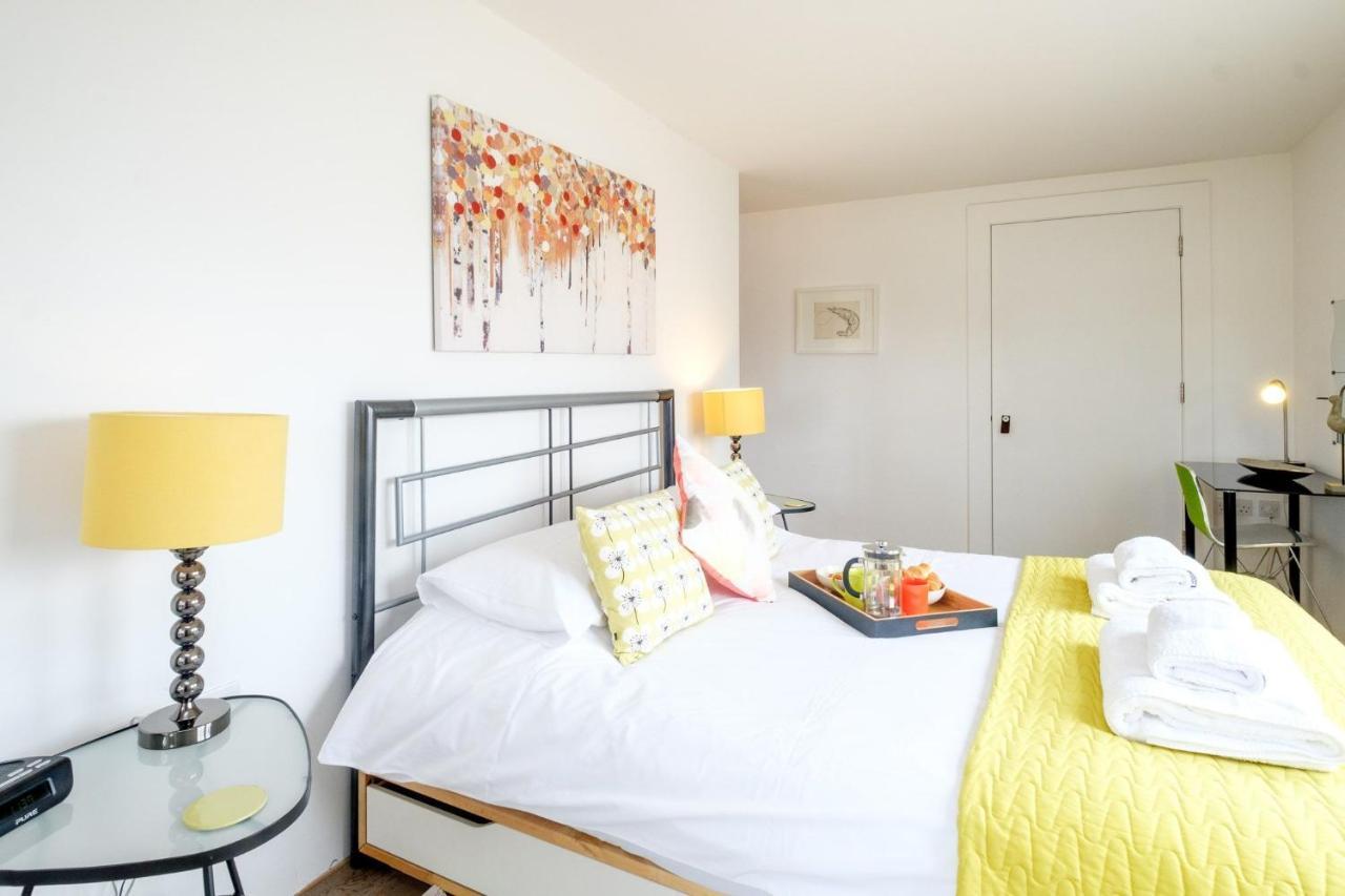 Regatta - A Lakeview Apartment In Thorpeness - Aldeburgh Coastal Cottages Bagian luar foto